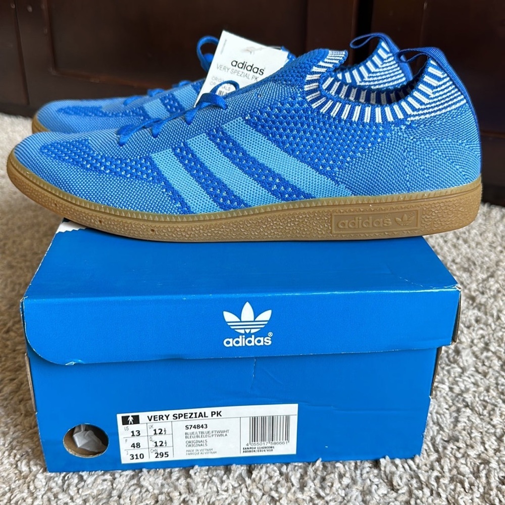 New Men’s Adidas Very Spezial Pk size 13